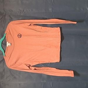 Light pink medium athletic long sleeve shirt